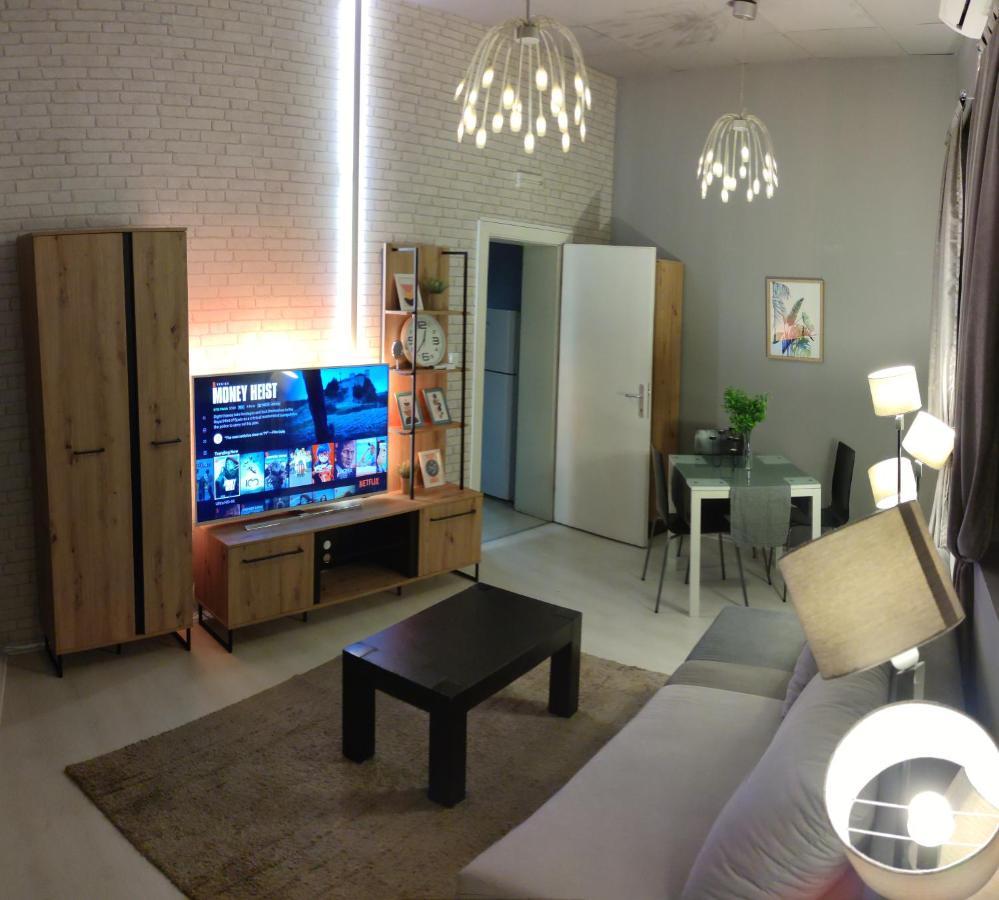 Inbox Apartments 比托拉 外观 照片